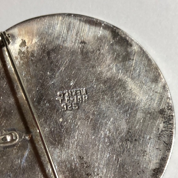 Aztec Brooch 2 Inch Diameter - Picture 3 of 3